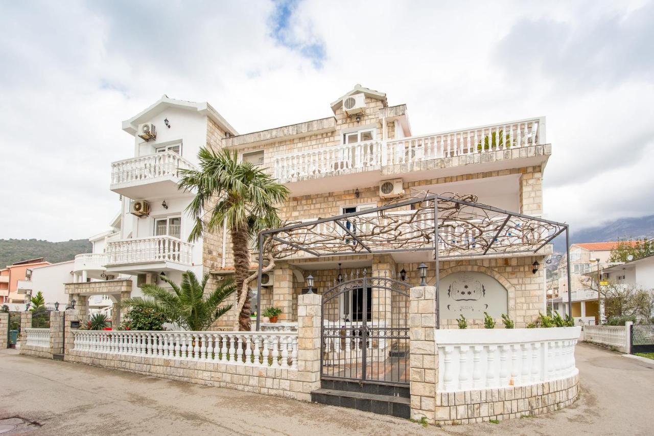 Apartments & Rooms Nikolic Будва Екстер'єр фото