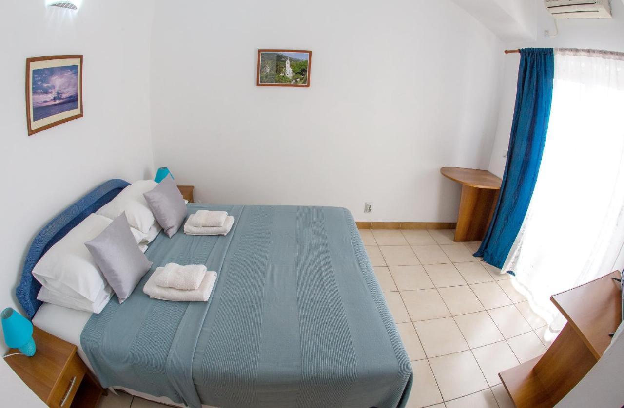 Apartments & Rooms Nikolic Будва Екстер'єр фото