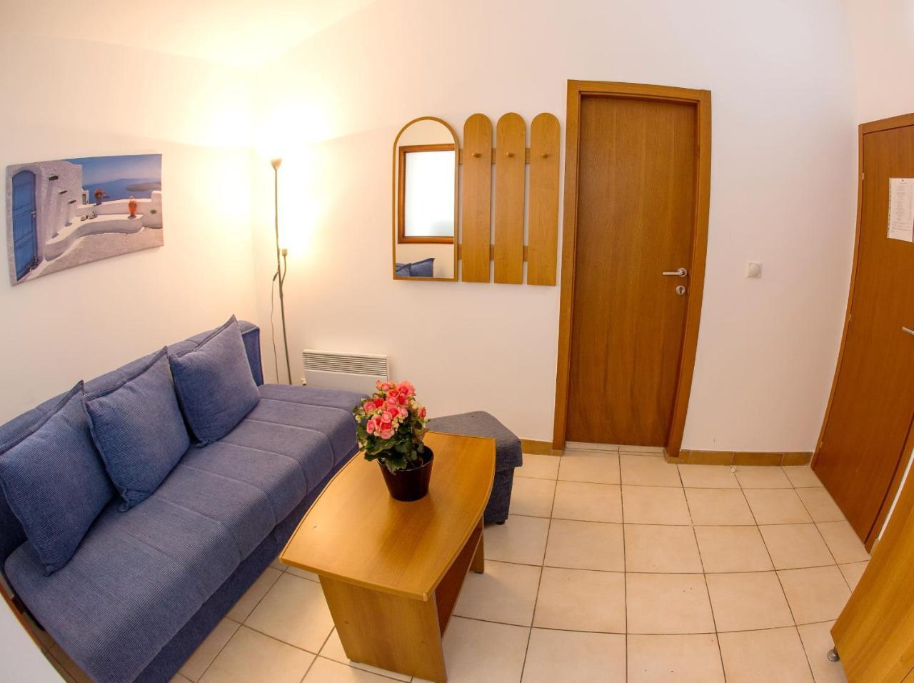 Apartments & Rooms Nikolic Будва Екстер'єр фото