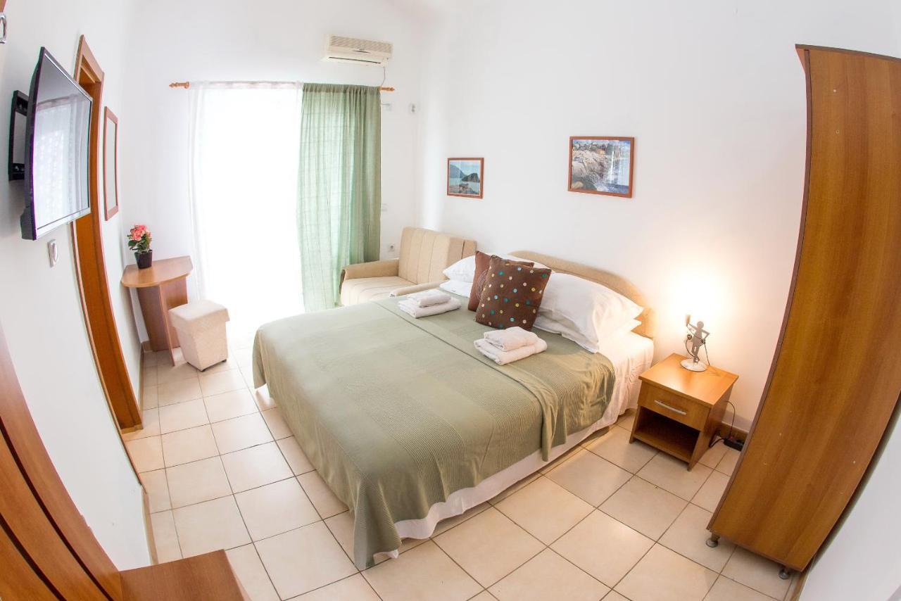 Apartments & Rooms Nikolic Будва Екстер'єр фото