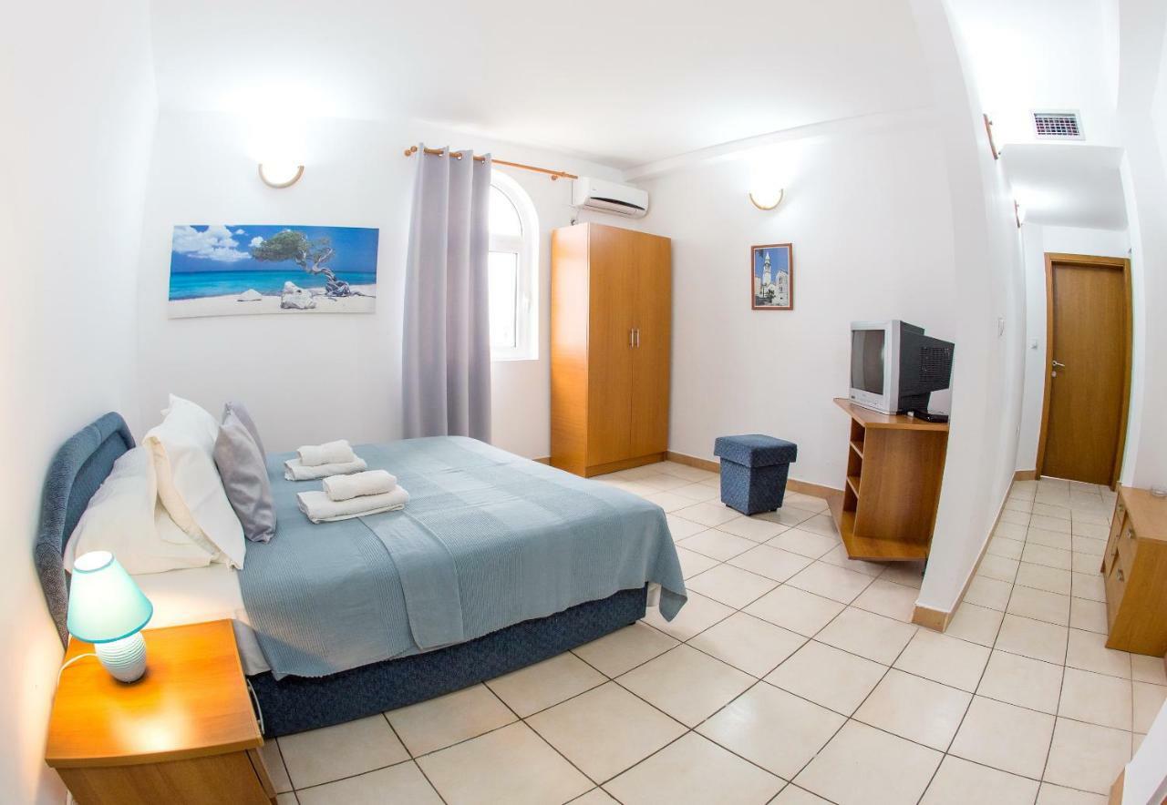 Apartments & Rooms Nikolic Будва Екстер'єр фото